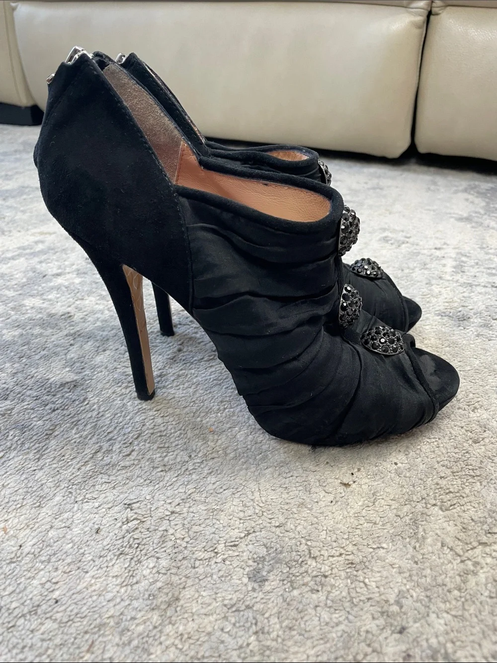 Betsey Johnson Black Ruched Chiffon Peep Toe Booties Heels Crystal Buttons 9.5